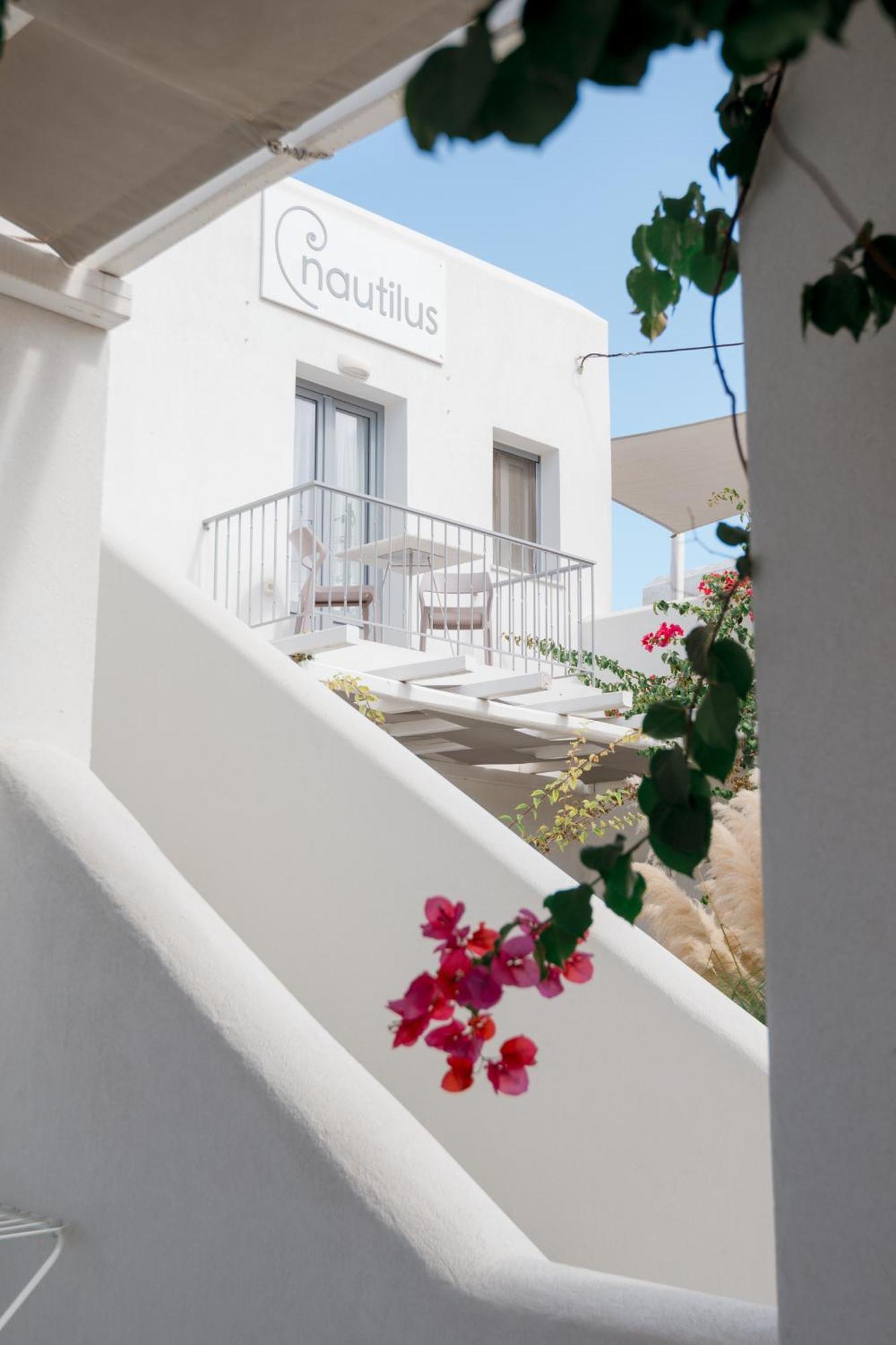 Nautilus Apartments-Suites Parikia  Luaran gambar