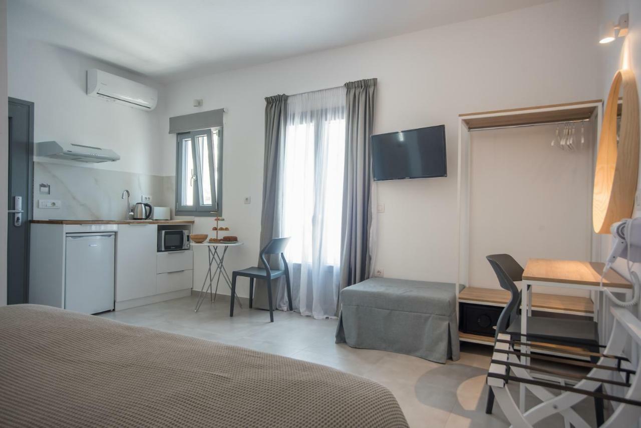 Nautilus Apartments-Suites Parikia  Luaran gambar